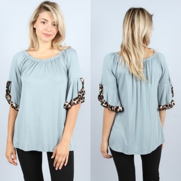 💙Gray Off or On Shoulder Tunic Top w/ Leopard - Picture 3 of 6